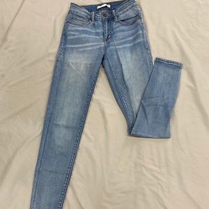 High waisted jeans